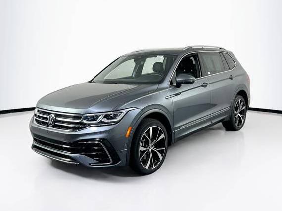 VOLKSWAGEN TIGUAN 4MOTION 2022 3VV4B7AX8NM144403 image